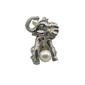 Dimensional Elephant Pin Brooch with Pearls Silver Tone Figural Unsigned Vintage